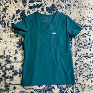 Caribbean blue fion lite scrubs